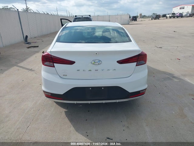 5NPD74LF0KH472001 Hyundai ELANTRA SE