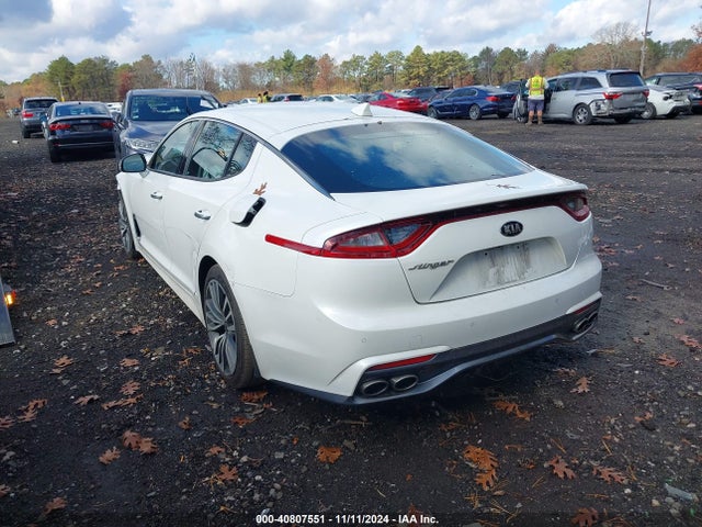 KIA Stinger 2019 KNAE15LA1K6043666 Image 3