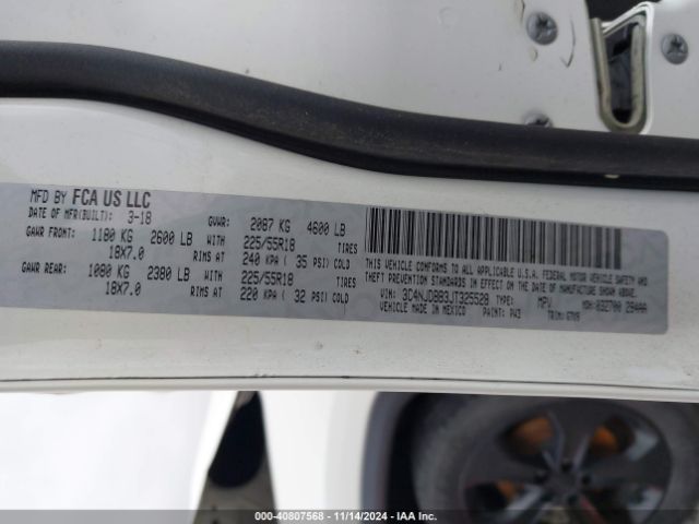 3C4NJDBB3JT325528 Jeep Compass Altitude 4x4