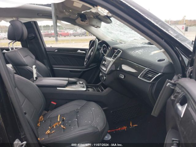 4JGDF7DE0GA684725 Mercedes-Benz Gl 550 4matic