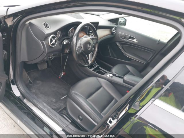 WDCTG4GB6FJ039065 Mercedes-Benz Gla 250 4matic