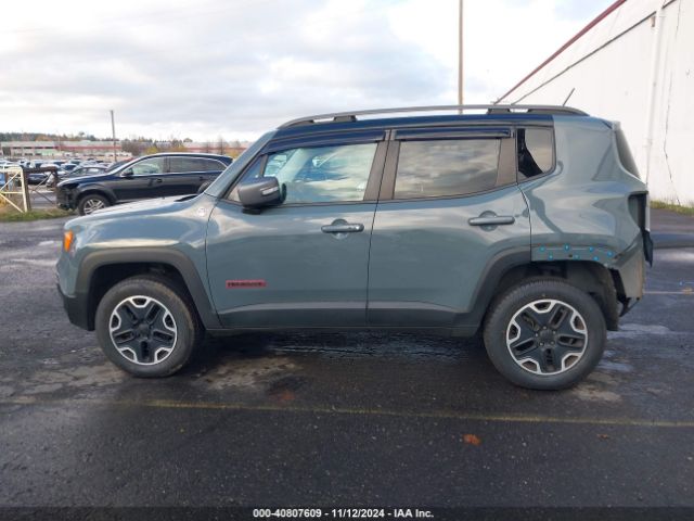 ZACCJBCT9FPB92856 Jeep Renegade Trailhawk