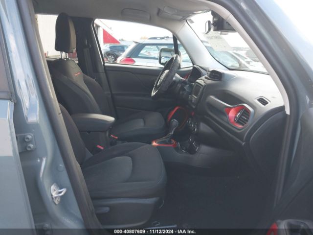 ZACCJBCT9FPB92856 Jeep Renegade Trailhawk