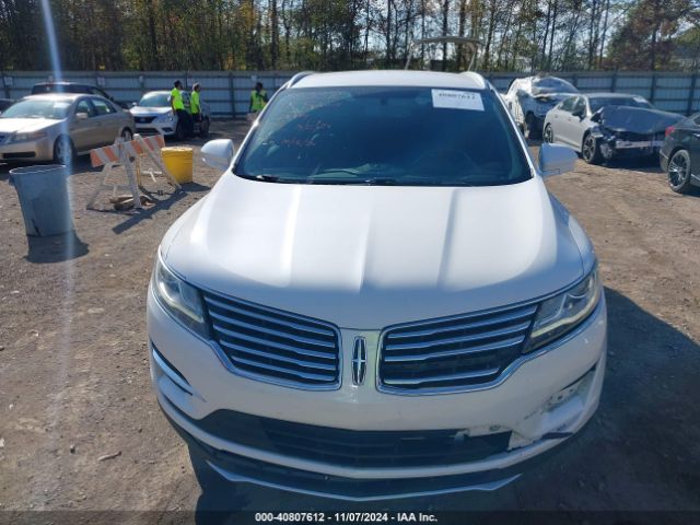 5LMCJ1C99JUL19412 Lincoln Mkc Premiere