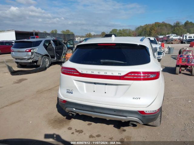 5LMCJ1C99JUL19412 Lincoln Mkc Premiere