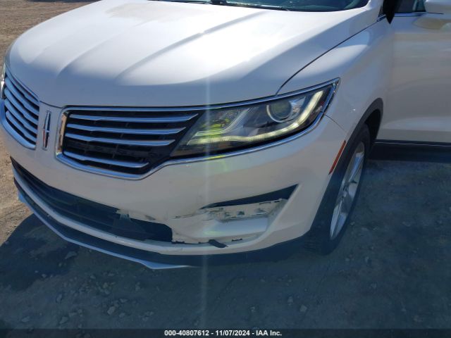 5LMCJ1C99JUL19412 Lincoln Mkc Premiere