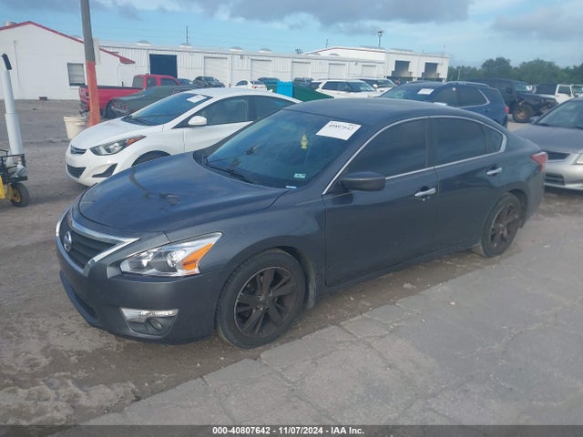 Продажа на аукционе авто 2013 Nissan Altima 2.5 Sv, vin: 1N4AL3AP0DC162603, номер лота: 40807642