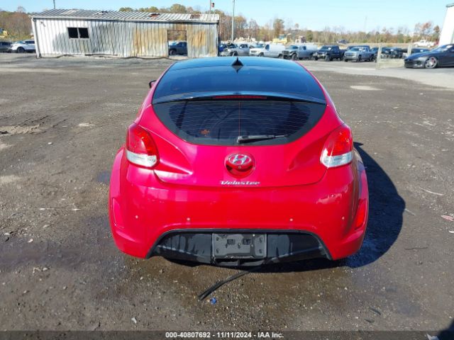 KMHTC6AD8EU184110 Hyundai Veloster Base W/black