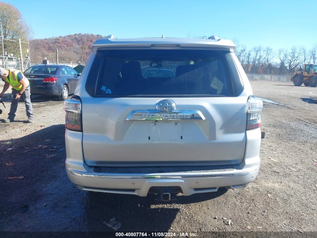 Toyota 4runner Limited 2014 JTEBU5JRXE5200798 Image 16
