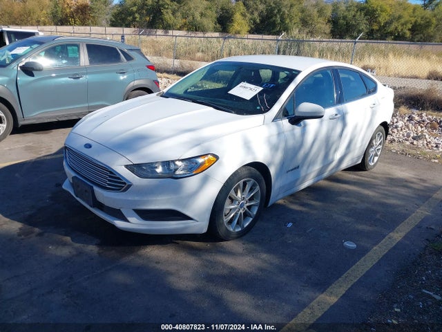 Ford Fusion Hybrid Se 2017 3FA6P0LU2HR316344 Image 2