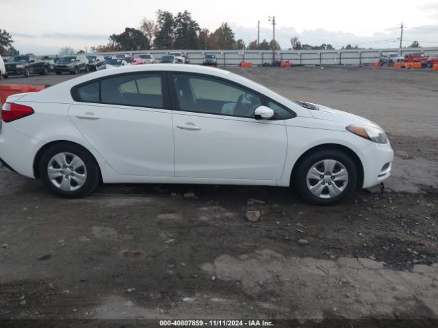 KNAFK4A60G5496376 KIA FORTE LX
