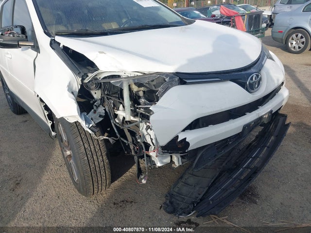 Toyota Rav4 Xle 2016 JTMRFREV5GD182795 Image 6