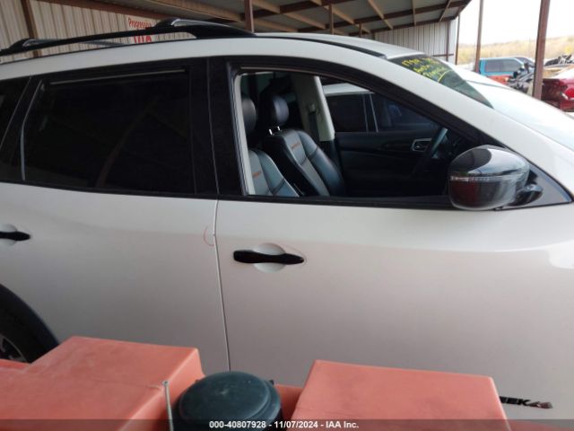 5N1DR2BN8LC614627 Nissan Pathfinder Sv 2wd