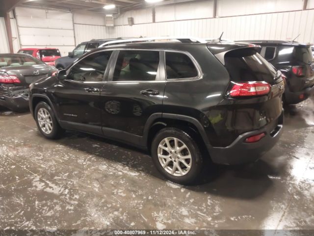 1C4PJMCB1GW301772 Jeep Cherokee Latitude