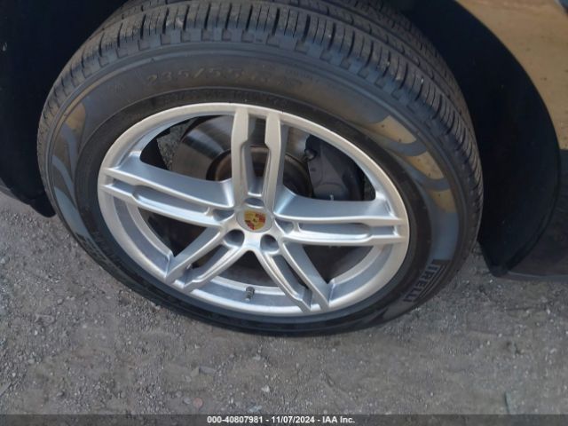 WP1AA2A57JLB24403 Porsche Macan