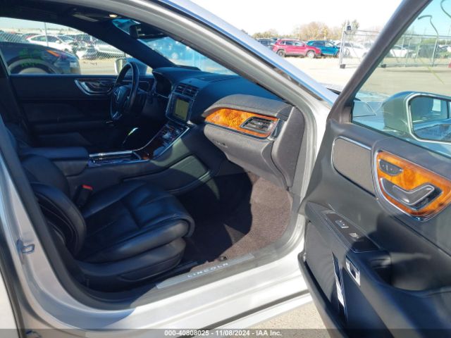 1LN6L9SK4H5607842 Lincoln Continental Select