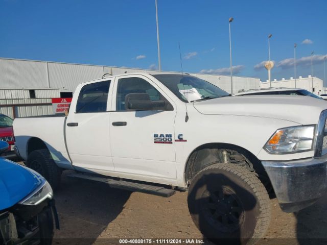 3C6UR5CL3JG333999 RAM 2500 Tradesman  4x4 6'4 Box