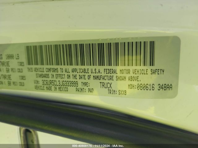 3C6UR5CL3JG333999 RAM 2500 Tradesman  4x4 6'4 Box