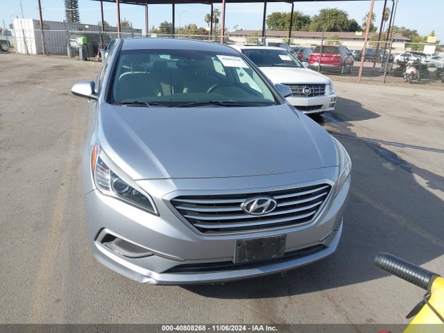 Hyundai Sonata 2017 5NPE24AF1HH530812 Image 12