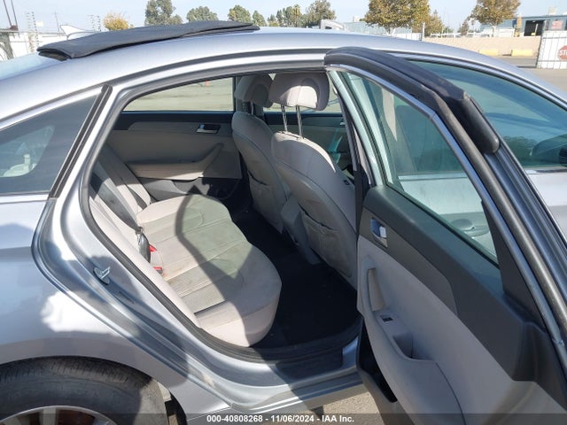 Hyundai Sonata 2017 5NPE24AF1HH530812 Image 8