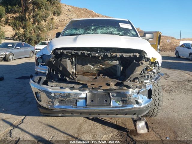 1C6RR6TT0KS661256 RAM 1500 Classic Big Horn  4x2 6'4 Box