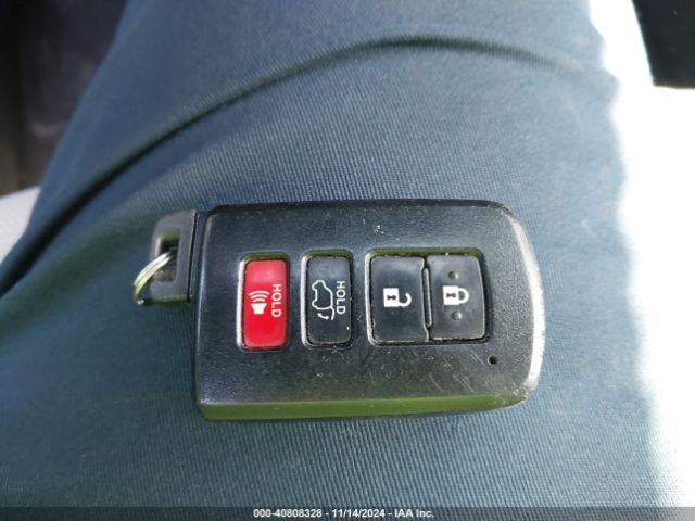 2T3WFREV7JW511400 Toyota Rav4 Adventure/xle