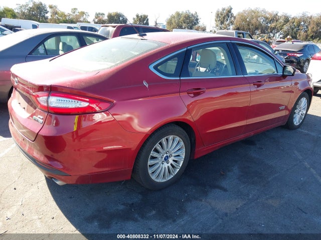 3FA6P0PUXER234528 Ford Fusion Energi Se Luxury
