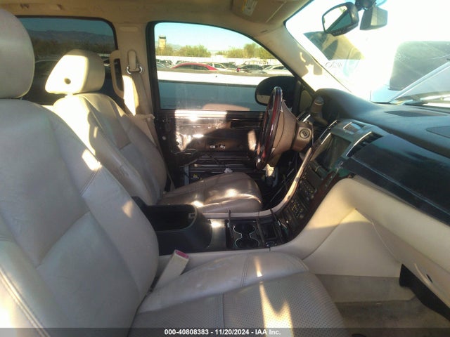 2007 CADILLAC ESCALADE ESV 1GYFK66807R261486 Photo 4