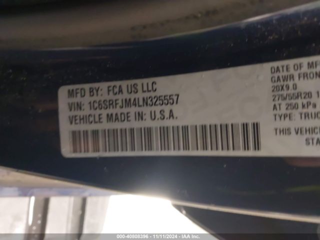 1C6SRFJM4LN325557 RAM 1500 Laramie  4x4 5'7 Box