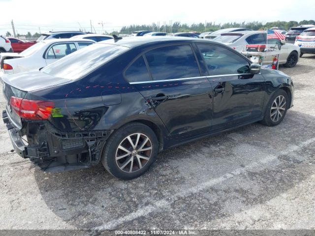 3VWDB7AJ8HM281756 Volkswagen Jetta 1.4t Se