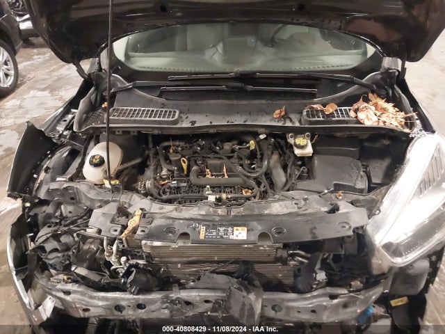 Ford ESCAPE SE 2019 1FMCU9GD2KUC11903 Image 10