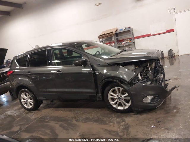 Ford ESCAPE SE 2019 1FMCU9GD2KUC11903 Image 14