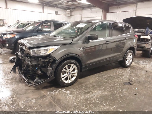 Ford ESCAPE SE 2019 1FMCU9GD2KUC11903 Image 2
