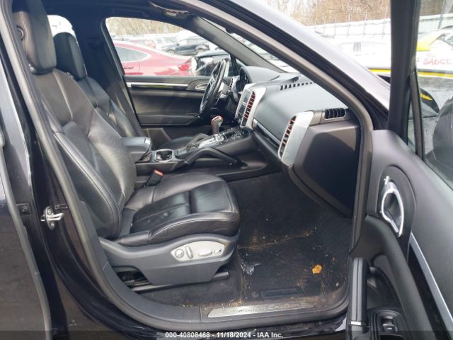WP1AA2A25HKA80763 Porsche Cayenne Platinum Edition