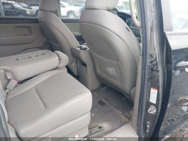 KNDMB5C14M6673681 KIA SEDONA LX