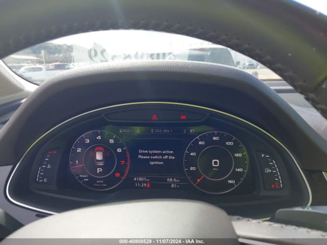 WA1VAAF74JD049378 Audi Q7 3.0t Premium