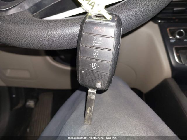 5XXGT4L32JG260564 KIA Optima Lx