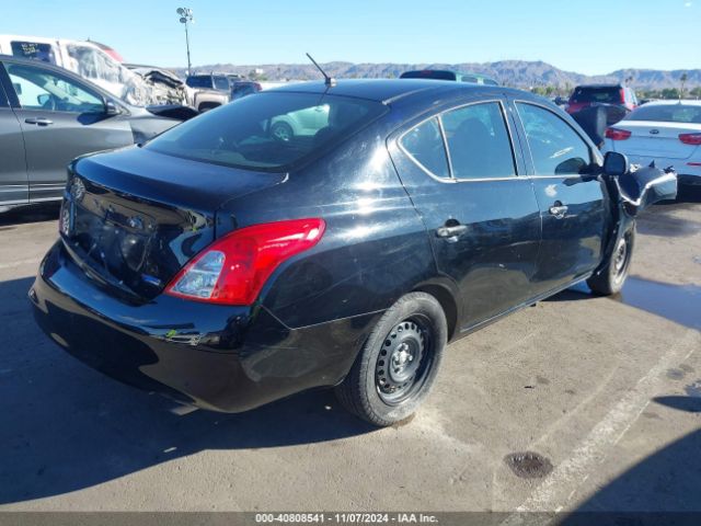 3N1CN7AP3EL861477 Nissan Versa 1.6 S