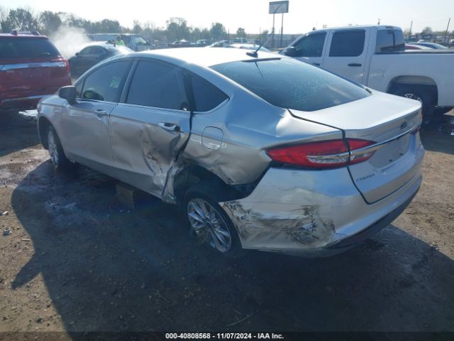 3FA6P0HD8HR256689 Ford FUSION SE