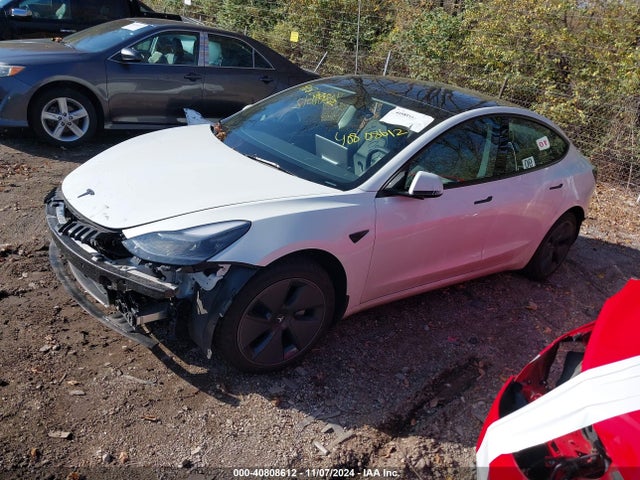 2023 TESLA MODEL 3 5YJ3E1EAXPF611302 Photo 1