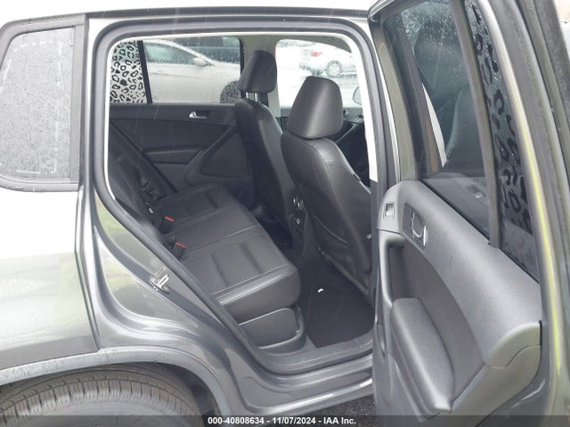 WVGAV7AX1GW559375 Volkswagen TIGUAN S