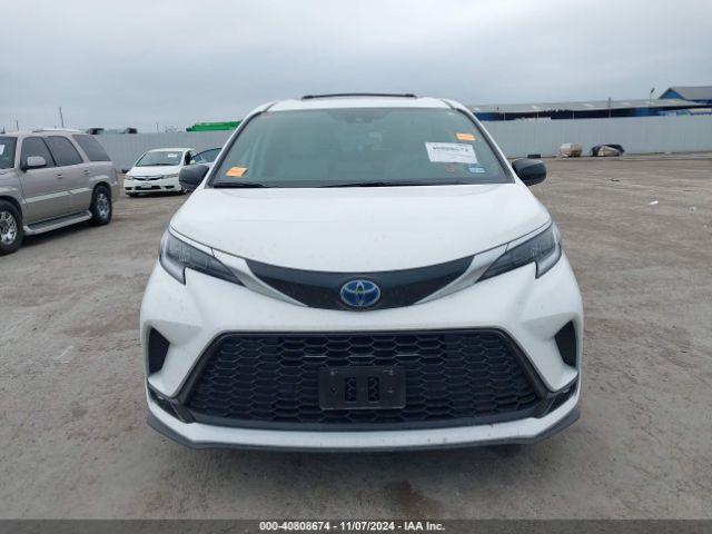 5TDXRKEC1RS198486 Toyota Sienna Xse