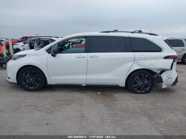 5TDXRKEC1RS198486 Toyota Sienna Xse