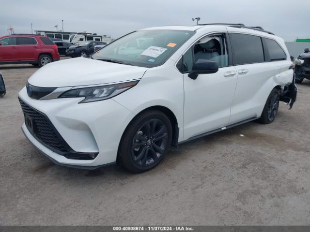 5TDXRKEC1RS198486 Toyota Sienna Xse
