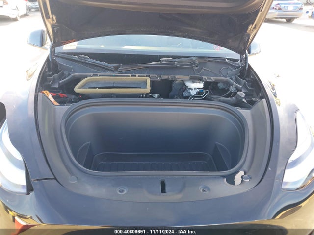 2021 TESLA MODEL Y 5YJYGDEE8MF111798 Photo 9