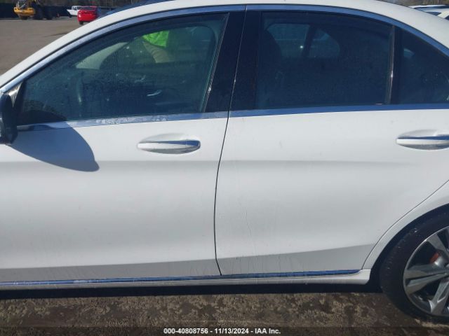55SWF4JB4FU095655 Mercedes-Benz C 300 Luxury/sport