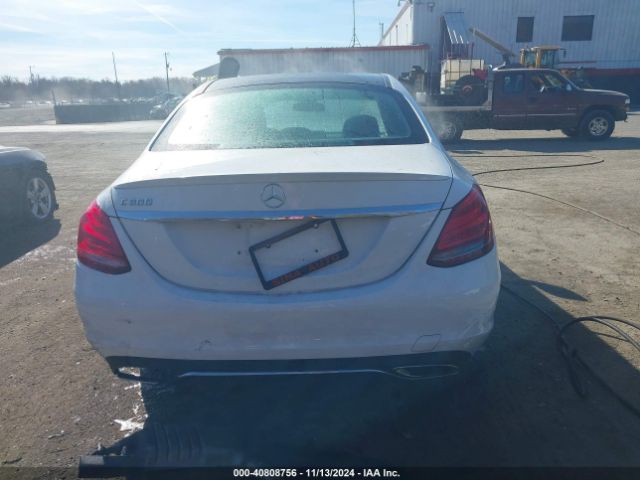 55SWF4JB4FU095655 Mercedes-Benz C 300 Luxury/sport