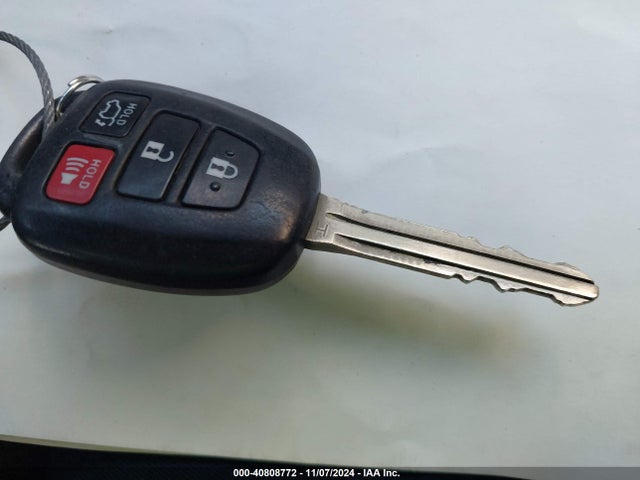 Toyota Rav4 Xle 2016 2T3WFREV6GW259437 Image 11