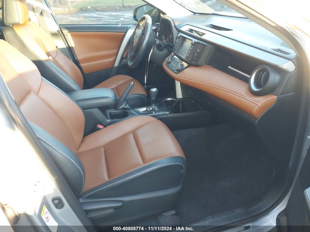 2T3DFREV8HW619882 Toyota Rav4 Platinum