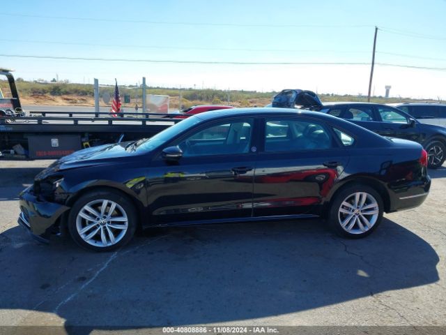 1VWLA7A35KC012879 Volkswagen Passat 2.0t Wolfsburg Edition